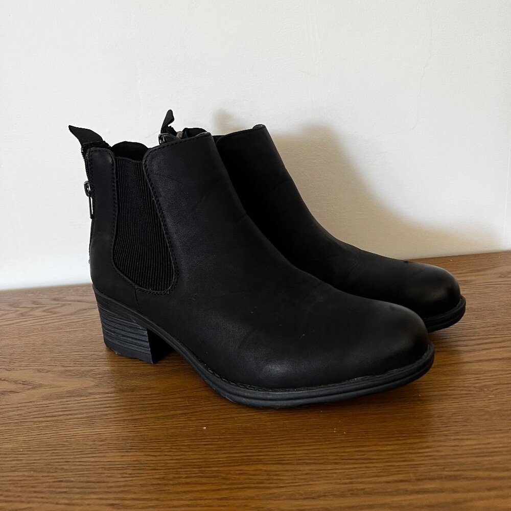 Black Heeled Boots
